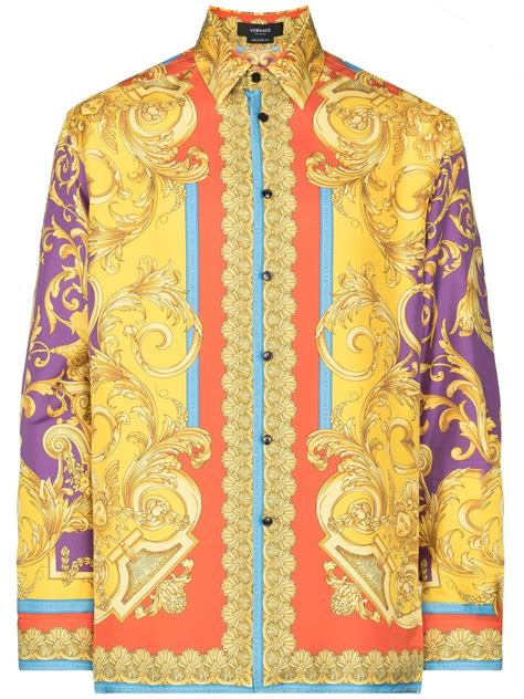 versace print rood blauw|Versace Barocco Print Silk Button.